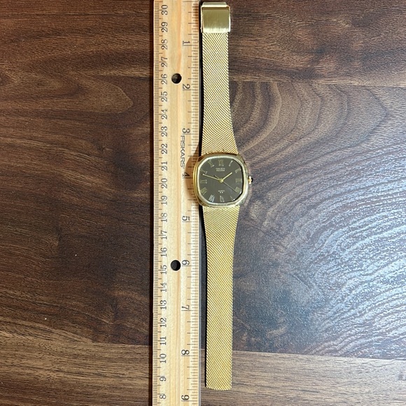 GRUEN PRECISION QUARTZ SWITZERLAND WATCH UNISEX - Picture 9 of 12